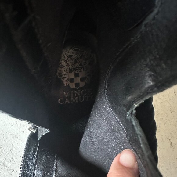 Vince Camuto Cyndia Leather Criss Cross Braided & Fringe Strap Ankle Heel Boot S - Picture 7 of 7